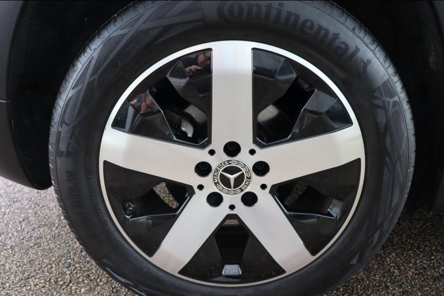 Mercedes-Benz Glb 200 Bus.Sol. Luxury org.NL el.trekhaak schuifdak leer+vw camera parkeerhulp