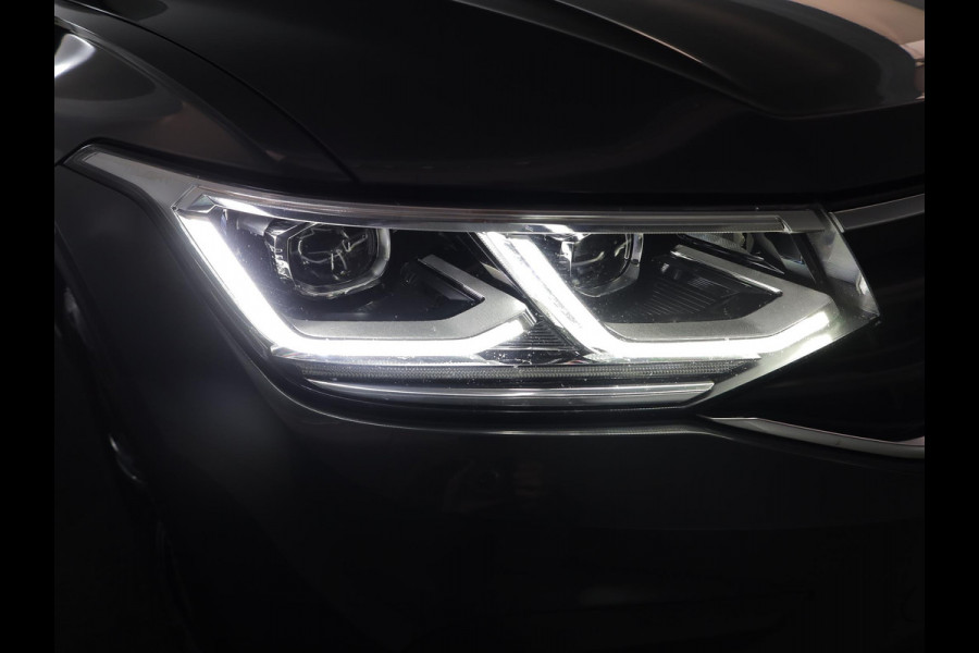 Volkswagen Tiguan 1.4 TSI eHybrid Life Active 245 pk Automaat (DSG) | Navigatie via App | Panoramadak | Trekhaak (wergklapbaar) Parkeersensoren | Stoelverwarming v/a |