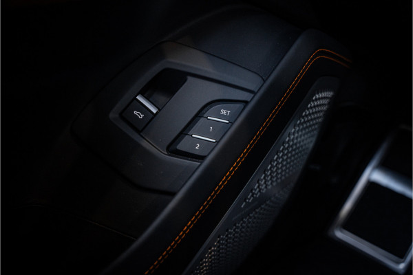 Lamborghini Urus 4.0 V8 - 5-zits l Akrapovic l Panorama l B&O | Dealer O.H.