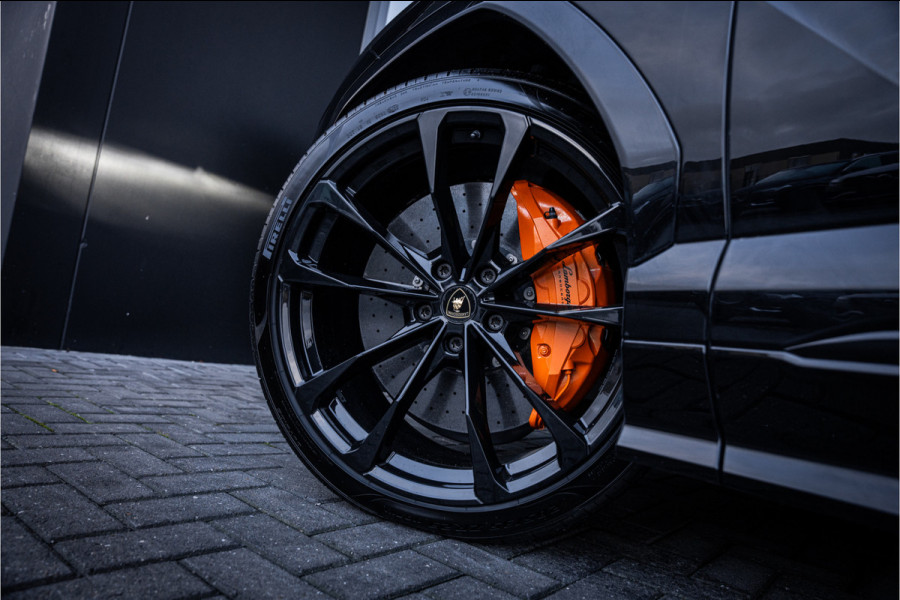 Lamborghini Urus 4.0 V8 - 5-zits l Akrapovic l Panorama l B&O | Dealer O.H.