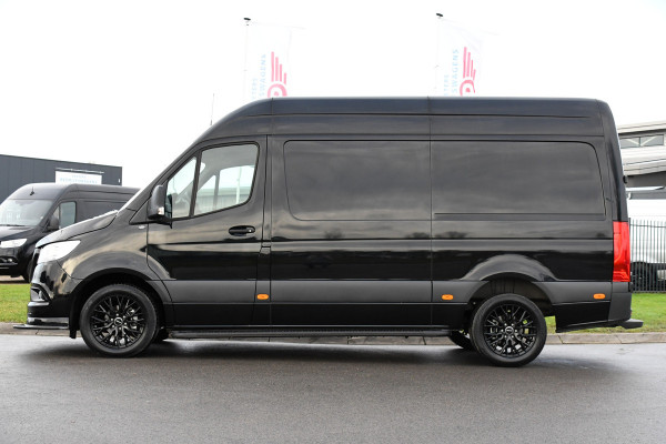 Mercedes-Benz Sprinter 317 1.9 CDI L2H2 RWD AMG Edition Camera, Cruise, Carplay, 170pk, Mistlampen, Multimedia, Automaat, Uniek!
