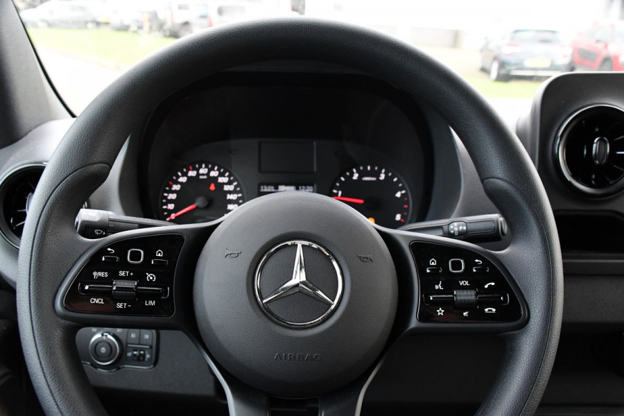Mercedes-Benz Sprinter 317 1.9 CDI L2H2 RWD AMG Edition Camera, Cruise, Carplay, 170pk, Mistlampen, Multimedia, Automaat, Uniek!