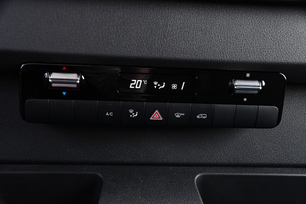 Mercedes-Benz Sprinter 317 1.9 CDI L2H2 RWD AMG Edition Camera, Cruise, Carplay, 170pk, Mistlampen, Multimedia, Automaat, Uniek!