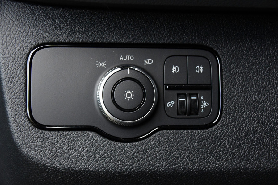 Mercedes-Benz Sprinter 317 1.9 CDI L2H2 RWD AMG Edition Camera, Cruise, Carplay, 170pk, Mistlampen, Multimedia, Automaat, Uniek!