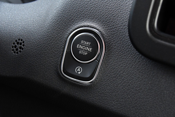 Mercedes-Benz Sprinter 317 1.9 CDI L2H2 RWD AMG Edition Camera, Cruise, Carplay, 170pk, Mistlampen, Multimedia, Automaat, Uniek!