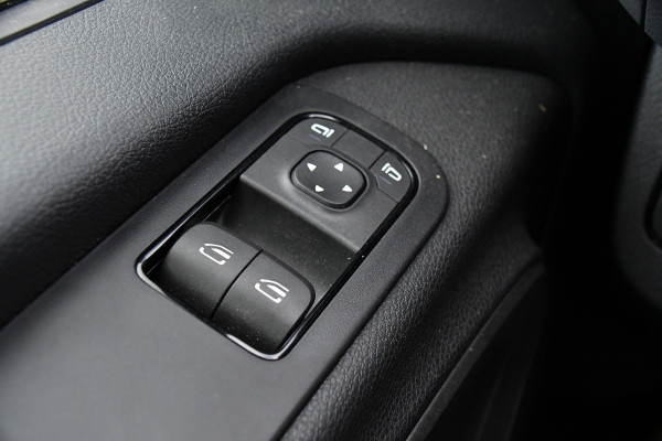 Mercedes-Benz Sprinter 317 1.9 CDI L2H2 RWD AMG Edition Camera, Cruise, Carplay, 170pk, Mistlampen, Multimedia, Automaat, Uniek!