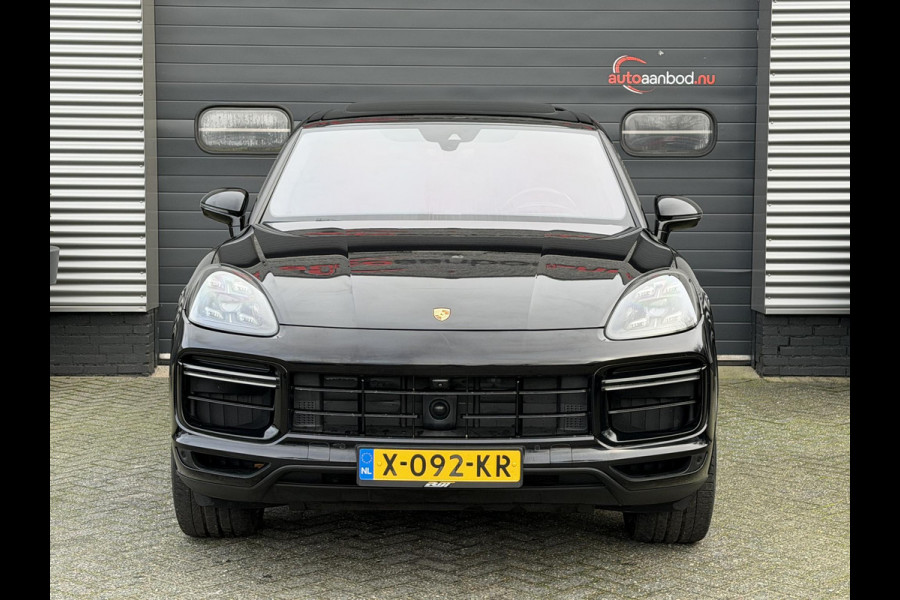 Porsche Cayenne 4.0 Turbo S E-Hybrid 680 PK | Keramische Remmen | Panoramadak | Head-Up Display | 360* Camera | Carbon | Elektrische Trekhaak |