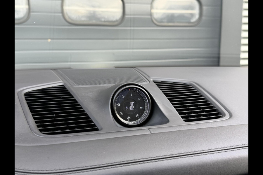 Porsche Cayenne 4.0 Turbo S E-Hybrid 680 PK | Keramische Remmen | Panoramadak | Head-Up Display | 360* Camera | Carbon | Elektrische Trekhaak |