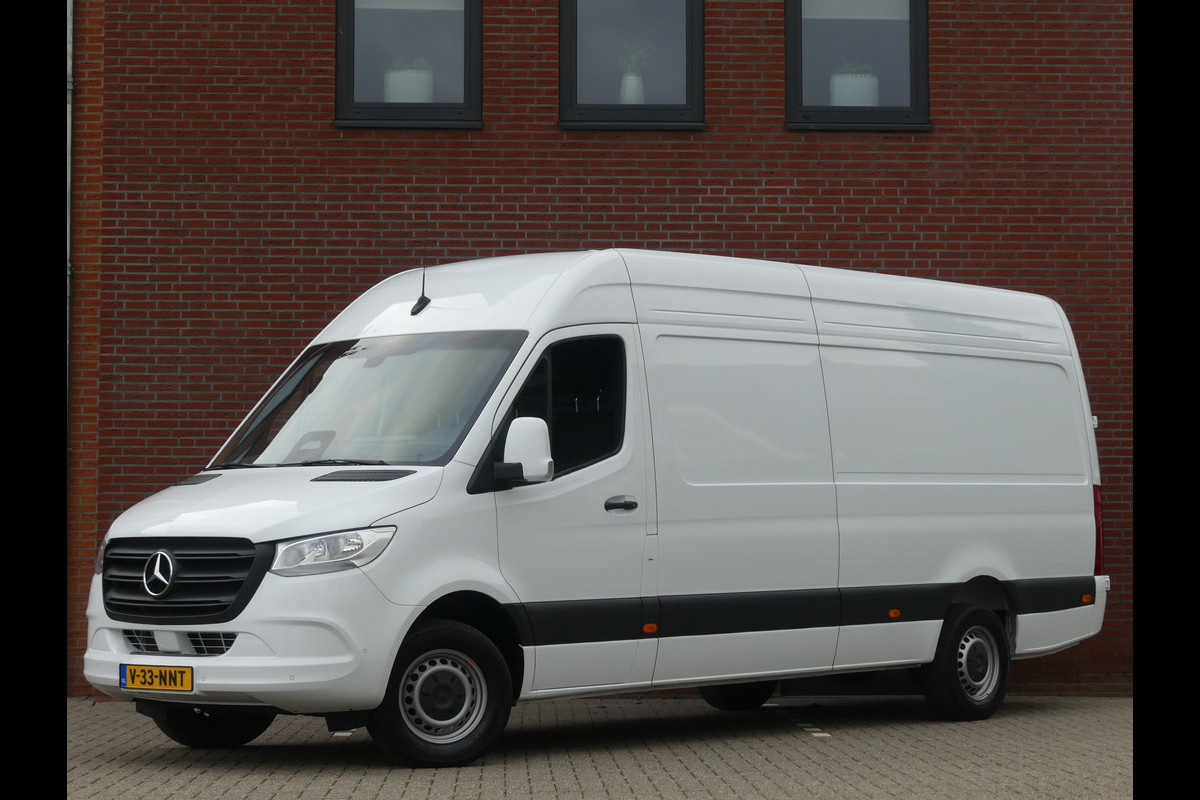 Mercedes-Benz Sprinter 317 CDI L3H2 Camera/Cruise control/PDC
