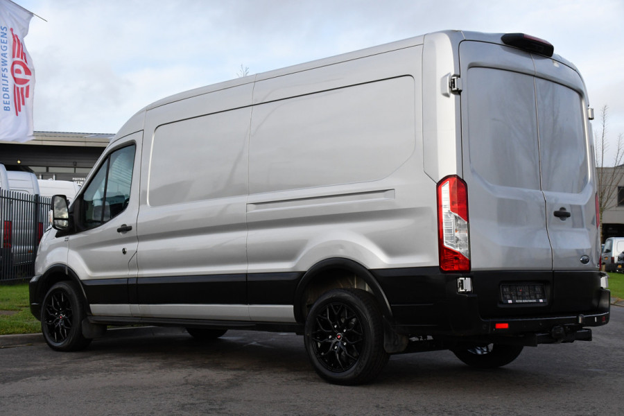 Ford Transit 350 2.0 TDCI L3H2 Raptor Edition Camera, Cruise, Carplay, 170pk, Trekhaak, Multimedia, Sensoren, Uniek!