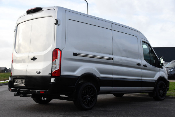 Ford Transit 350 2.0 TDCI L3H2 Raptor Edition Camera, Cruise, Carplay, 170pk, Trekhaak, Multimedia, Sensoren, Uniek!