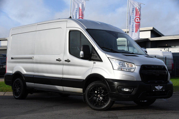 Ford Transit 350 2.0 TDCI L3H2 Raptor Edition Camera, Cruise, Carplay, 170pk, Trekhaak, Multimedia, Sensoren, Uniek!