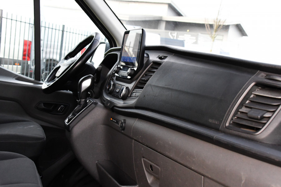 Ford Transit 350 2.0 TDCI L3H2 Raptor Edition Camera, Cruise, Carplay, 170pk, Trekhaak, Multimedia, Sensoren, Uniek!