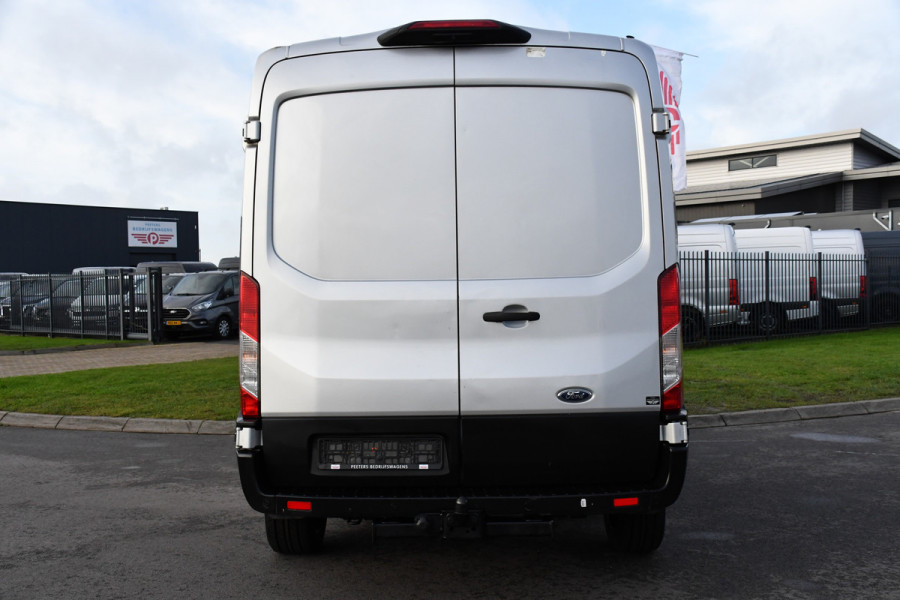 Ford Transit 350 2.0 TDCI L3H2 Raptor Edition Camera, Cruise, Carplay, 170pk, Trekhaak, Multimedia, Sensoren, Uniek!