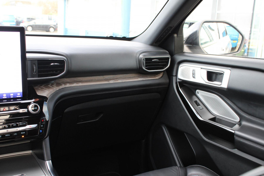 Ford Explorer 3.0 V6 EcoBoost PHEV Platinum | Trekhaak | Stoelverwarming + Koeling | 360 Camera | Adaptive Cruise Control | Climate Control | Navigatie |