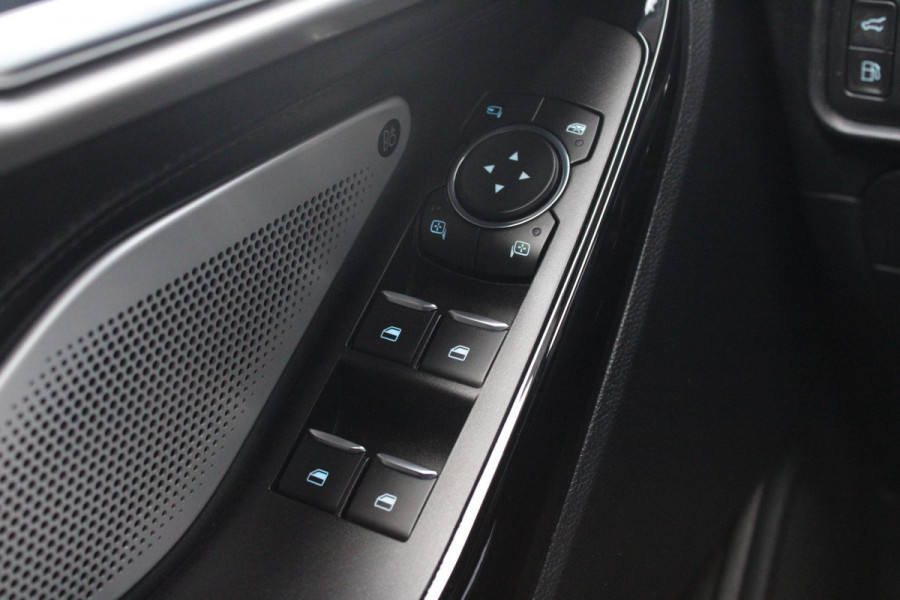 Ford Explorer 3.0 V6 EcoBoost PHEV Platinum | Trekhaak | Stoelverwarming + Koeling | 360 Camera | Adaptive Cruise Control | Climate Control | Navigatie |