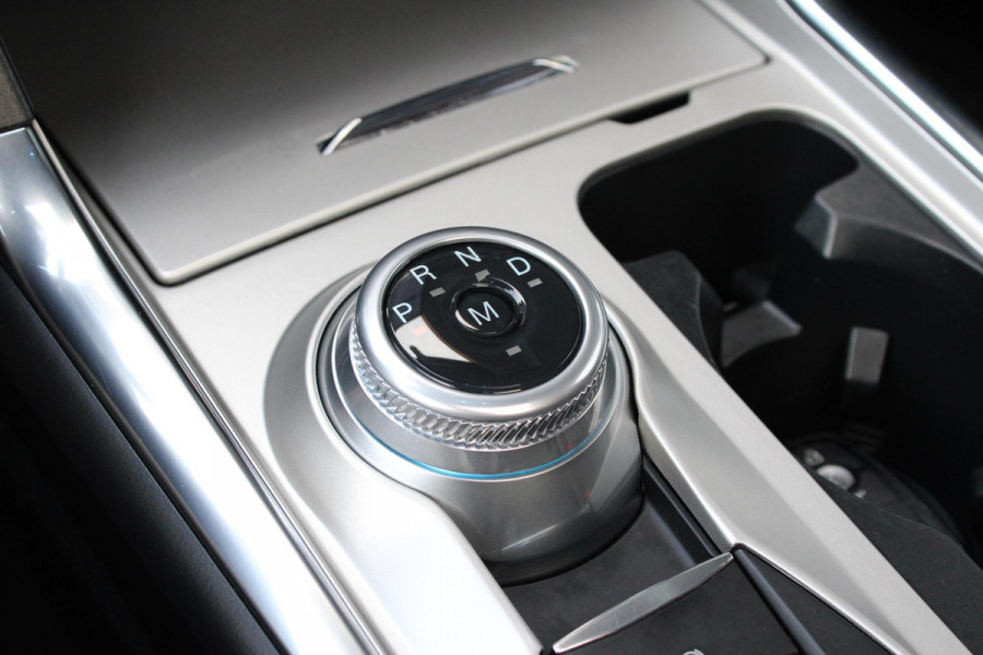 Ford Explorer 3.0 V6 EcoBoost PHEV Platinum | Trekhaak | Stoelverwarming + Koeling | 360 Camera | Adaptive Cruise Control | Climate Control | Navigatie |