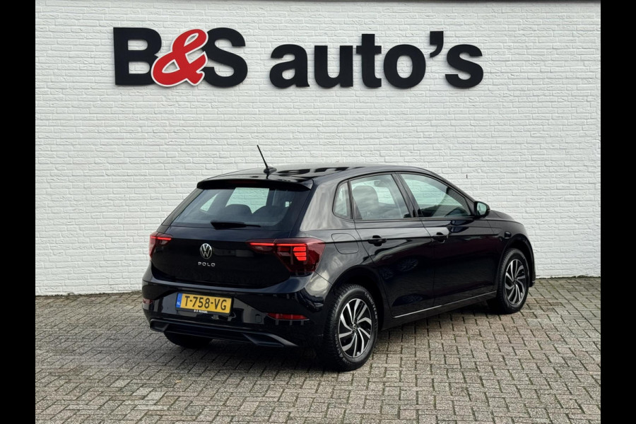 Volkswagen Polo 1.0 TSI Life Automaat Airco Adaptive cruise Full LED Navi Apple / Android Bleutooth Parkeersensoren voor / achter