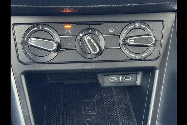 Volkswagen Polo 1.0 TSI Life Automaat Airco Adaptive cruise Full LED Navi Apple / Android Bleutooth Parkeersensoren voor / achter