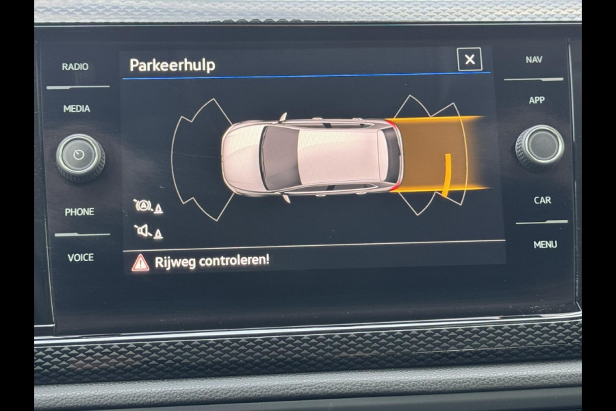 Volkswagen Polo 1.0 TSI Life Automaat Airco Adaptive cruise Full LED Navi Apple / Android Bleutooth Parkeersensoren voor / achter