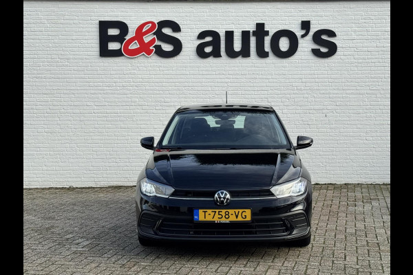 Volkswagen Polo 1.0 TSI Life Automaat Airco Adaptive cruise Full LED Navi Apple / Android Bleutooth Parkeersensoren voor / achter