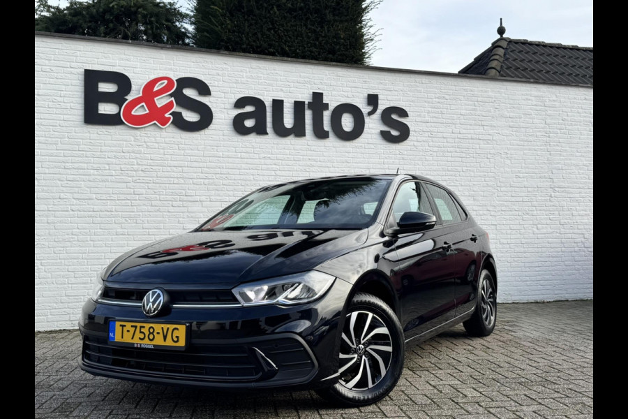 Volkswagen Polo 1.0 TSI Life Automaat Airco Adaptive cruise Full LED Navi Apple / Android Bleutooth Parkeersensoren voor / achter