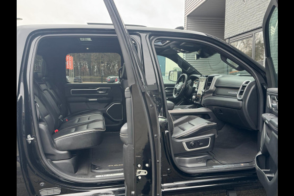 Dodge Ram 1500 Laramie Night 5.7L 401pk LPG 4X4 Luchtvering 360cam Pano H&K