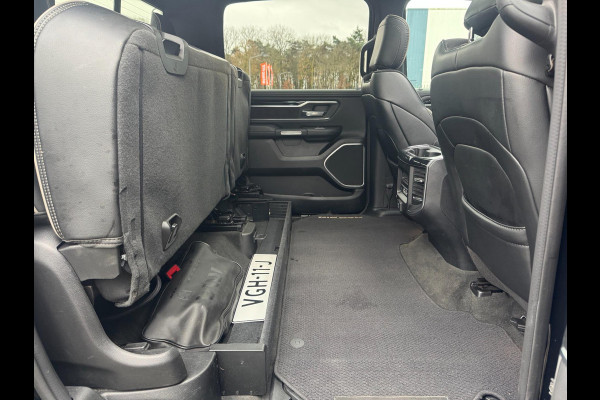 Dodge Ram 1500 Laramie Night 5.7L 401pk LPG 4X4 Luchtvering 360cam Pano H&K