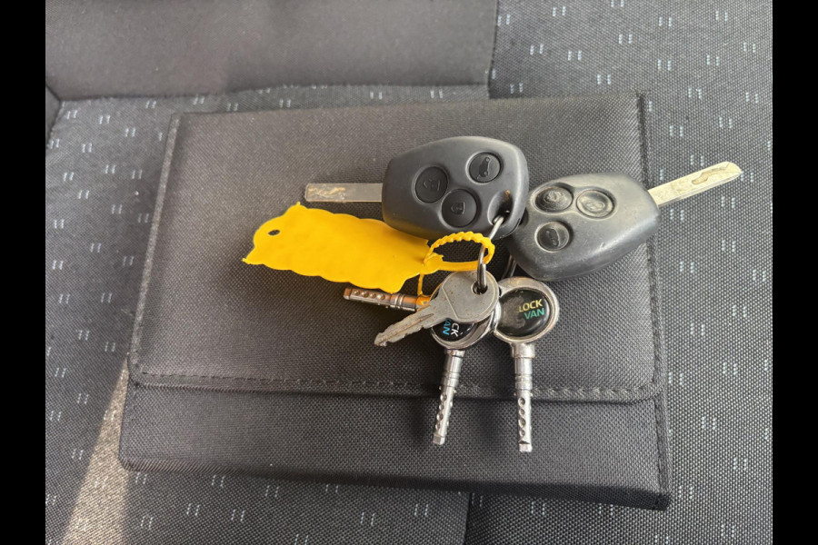 Opel Movano 2.3 Turbo L2H3*ECC*CRUISE*NAVI*HAAK*CAM*IMPERIAAL*