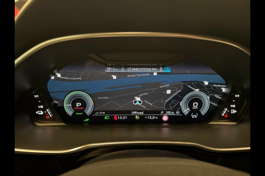 Audi Q3 Sportback 45 TFSI e 2 X S-LINE BLACK-LINE 20'' NAVI/M-STOELEN/DAB/CAM/A-CRUISE/ECC/PDC///