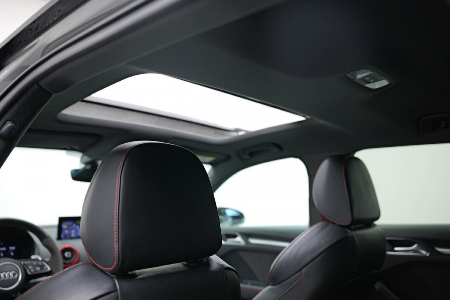 Audi RS3 Sportback 2.5 TFSI quattro |Pano|B&O|Org.NL|Virtual|Adaptive|Keyless|