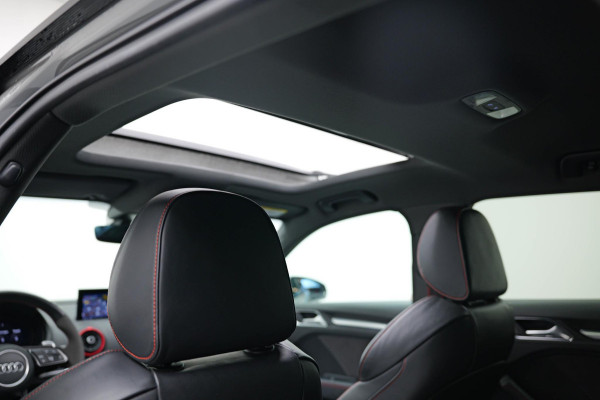 Audi RS3 Sportback 2.5 TFSI quattro |Pano|B&O|Org.NL|Virtual|Adaptive|Keyless|