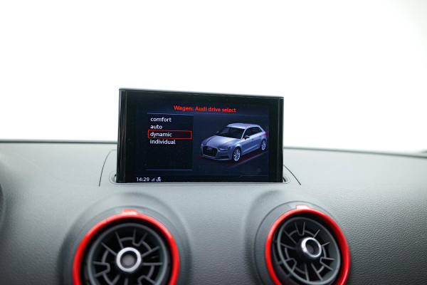 Audi RS3 Sportback 2.5 TFSI quattro |Pano|B&O|Org.NL|Virtual|Adaptive|Keyless|