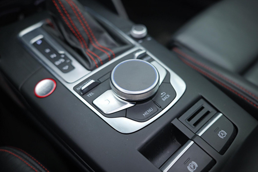 Audi RS3 Sportback 2.5 TFSI quattro |Pano|B&O|Org.NL|Virtual|Adaptive|Keyless|