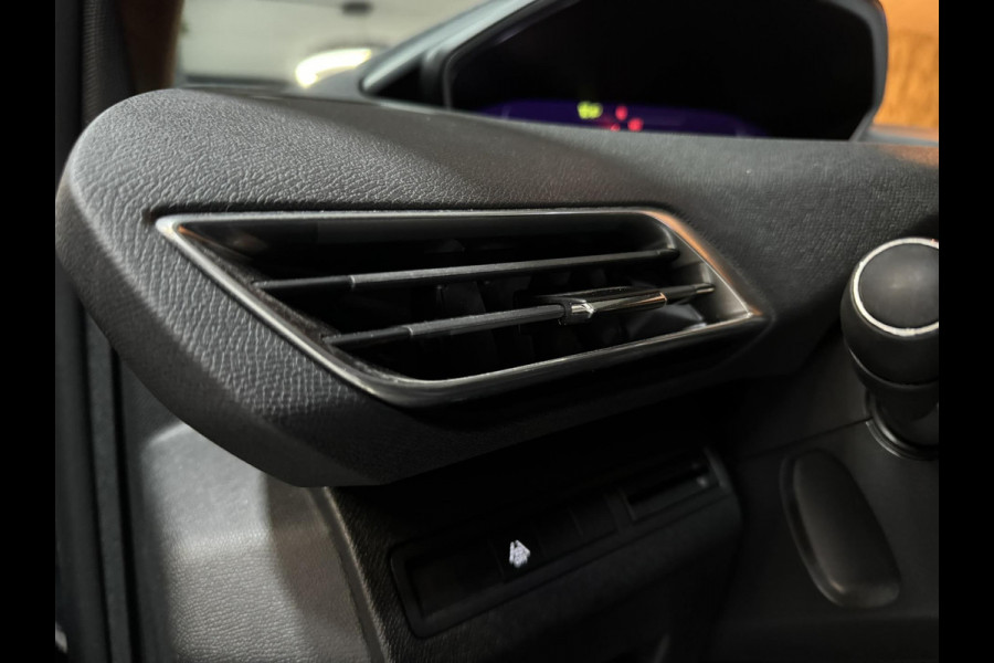 Peugeot 5008 1.2 PureTech GT 7P. Garantie Carplay Memory Massage Sfeer StoelVW Camera Leder ACC Clima Navi Led Dab PDC Rijklaar