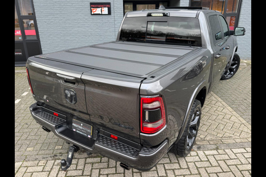 Dodge Ram 1500 Limited Night 5.7L 401pk LPG 4X4 Head-up SplitTailgate 360cam