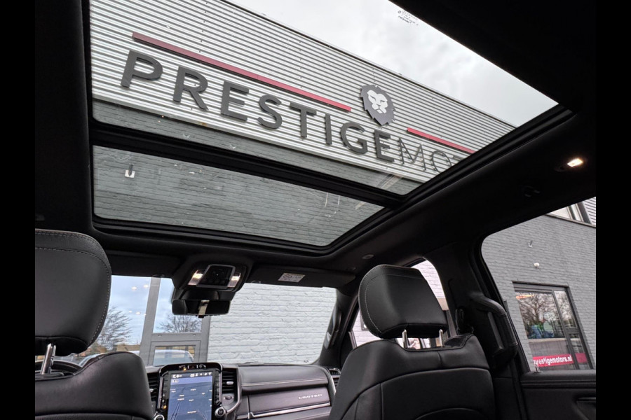 Dodge Ram 1500 Limited Night 5.7L 401pk LPG 4X4 Head-up SplitTailgate 360cam