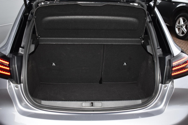 Peugeot 208 1.2 Hybrid 145PK e-DCS6 Aut. GT | Navi | 360 Camera | Led | Alcantara | Incl. garantie