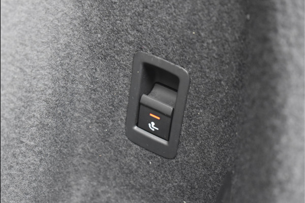 Audi Q3 Sportback 45 TFSI e S-Line 245 Pk Black Ed Chronos Grijs Metallic Navi Sfeer Trekhaak 19 Inch