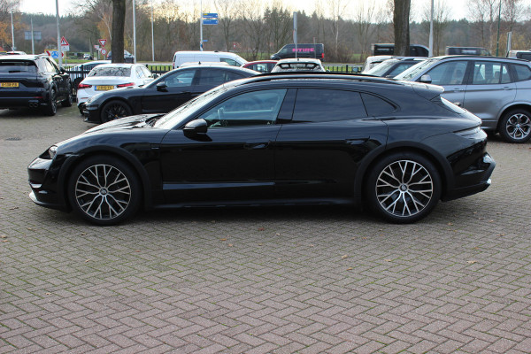 Porsche Taycan Cross Turismo 4 93 kWh / SoH 94.4% / Panoramadak / Camera / Leder / Sportchrono / 20'' / Luchtvering / Dodehoek / Sportstoelen / Stuurverwarming / Stoelverwarming / Bose / Cruise Control