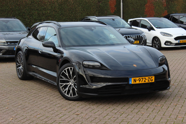 Porsche Taycan Cross Turismo 4 93 kWh / SoH 94.4% / Panoramadak / Camera / Leder / Sportchrono / 20'' / Luchtvering / Dodehoek / Sportstoelen / Stuurverwarming / Stoelverwarming / Bose / Cruise Control