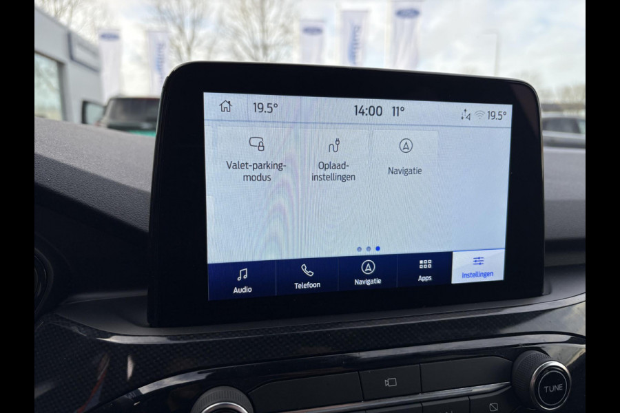 Ford Kuga 2.5 PHEV ST-Line 225pk | Driver Assistance Pack | Winterpack | Privacy Glass | All Weather Banden