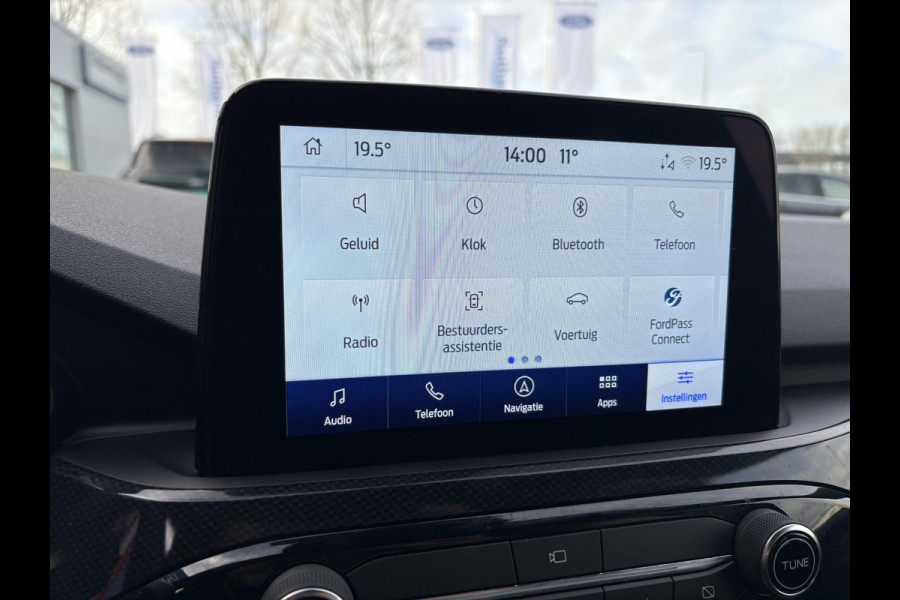 Ford Kuga 2.5 PHEV ST-Line 225pk | Driver Assistance Pack | Winterpack | Privacy Glass | All Weather Banden