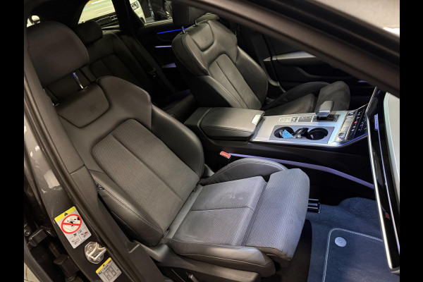Audi A6 Avant 55 TFSI e-quattro 3X S-LINE BLACK-LINE PANO/B&O/SFEERVERL/M-STOELEN/NAVI/DAB/CARPLAY///