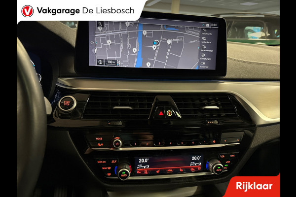 BMW 5 Serie Touring 530e xDrive High Executive / leer / pano / navi / trekhaak / Apple carplay
