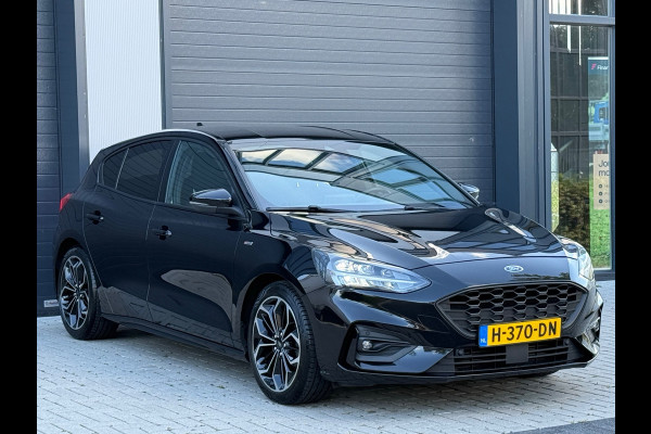 Ford Focus 1.0 EcoBoost ST Line BTW / Uitstraling !