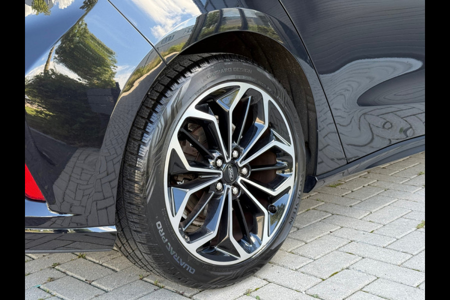 Ford Focus 1.0 EcoBoost ST Line BTW / Uitstraling !