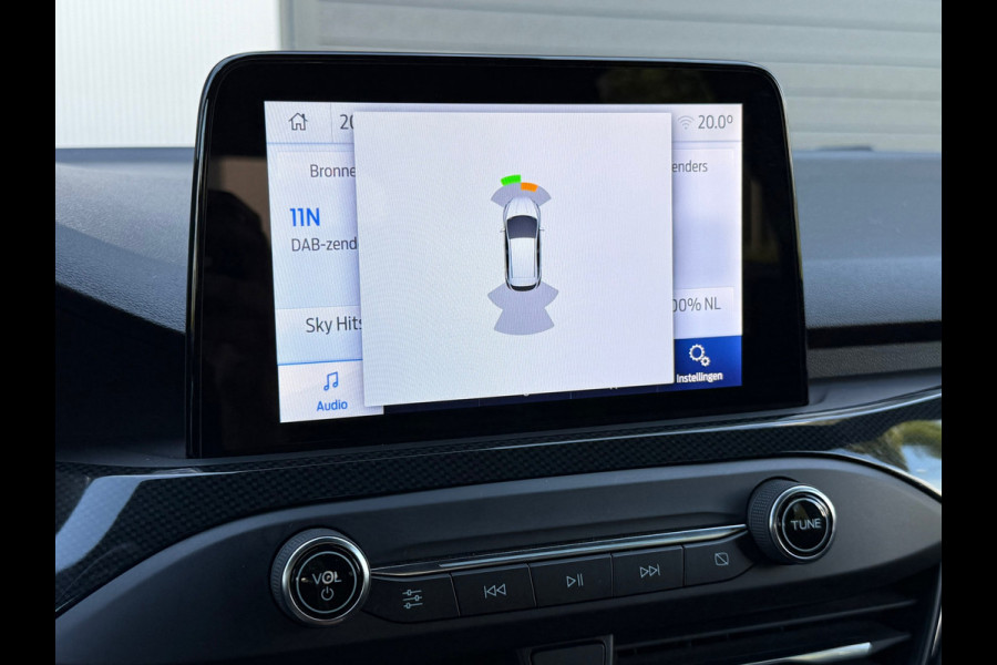 Ford Focus 1.0 EcoBoost ST Line BTW / Uitstraling !