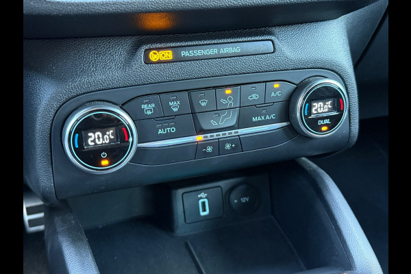 Ford Focus 1.0 EcoBoost ST Line BTW / Uitstraling !