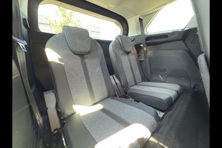 Peugeot 5008 1.2 Allure / BTW / Automaat / 7 Persoons